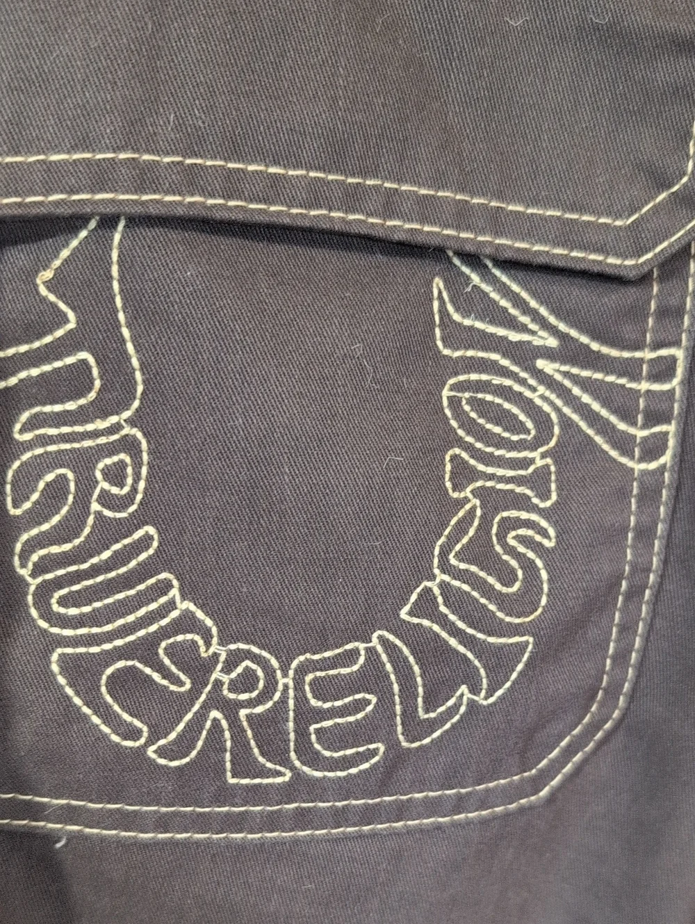 NWT True Religion Dark Brown Cargo Shorts with Contrast Stitching Men's 32